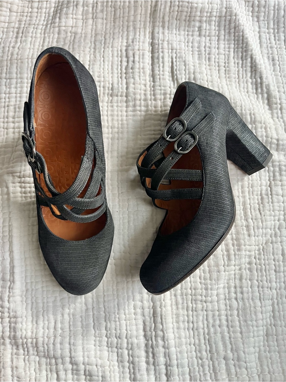 Chie Mihara Women’s Grey Criss Cross Buckle Leather Heels 37